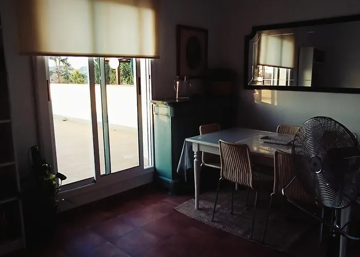 Esplendida Casa En Valldoreix Дом отдыха Сант-Кугат-дель-Вальес